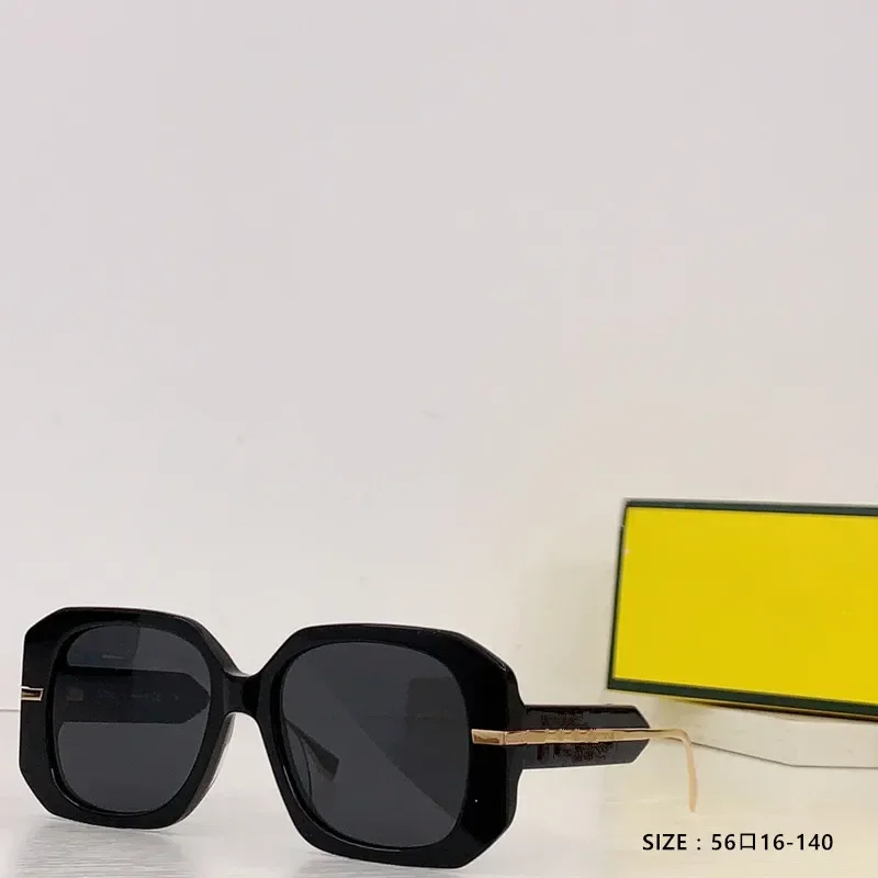 

2024 Retro Oversized Square Sunglasses Women Luxury Brand Big Frame Sun Glasses for Men Vintage Punk Shades UV400 Tendy Eyewear