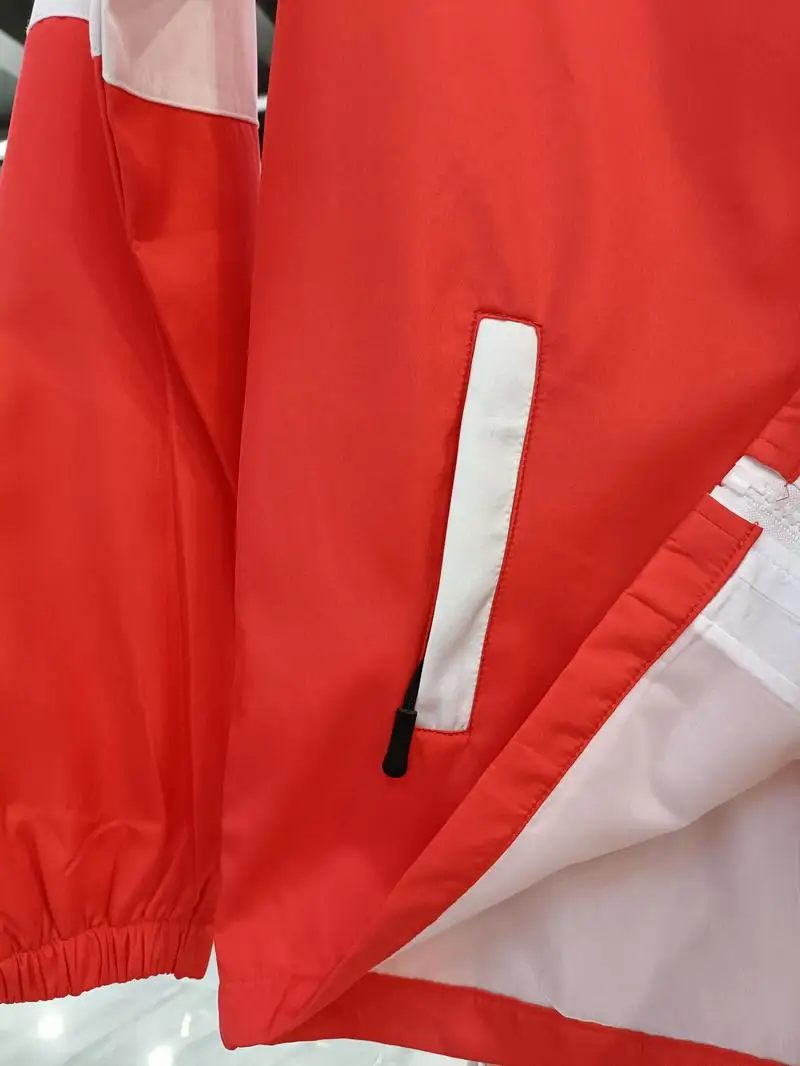 Spring Autumn Light Jacket Waterproof Advertised Team Group Activities Jacket Custom Logo Outdoor Hooded Windbreaker Rain Coat