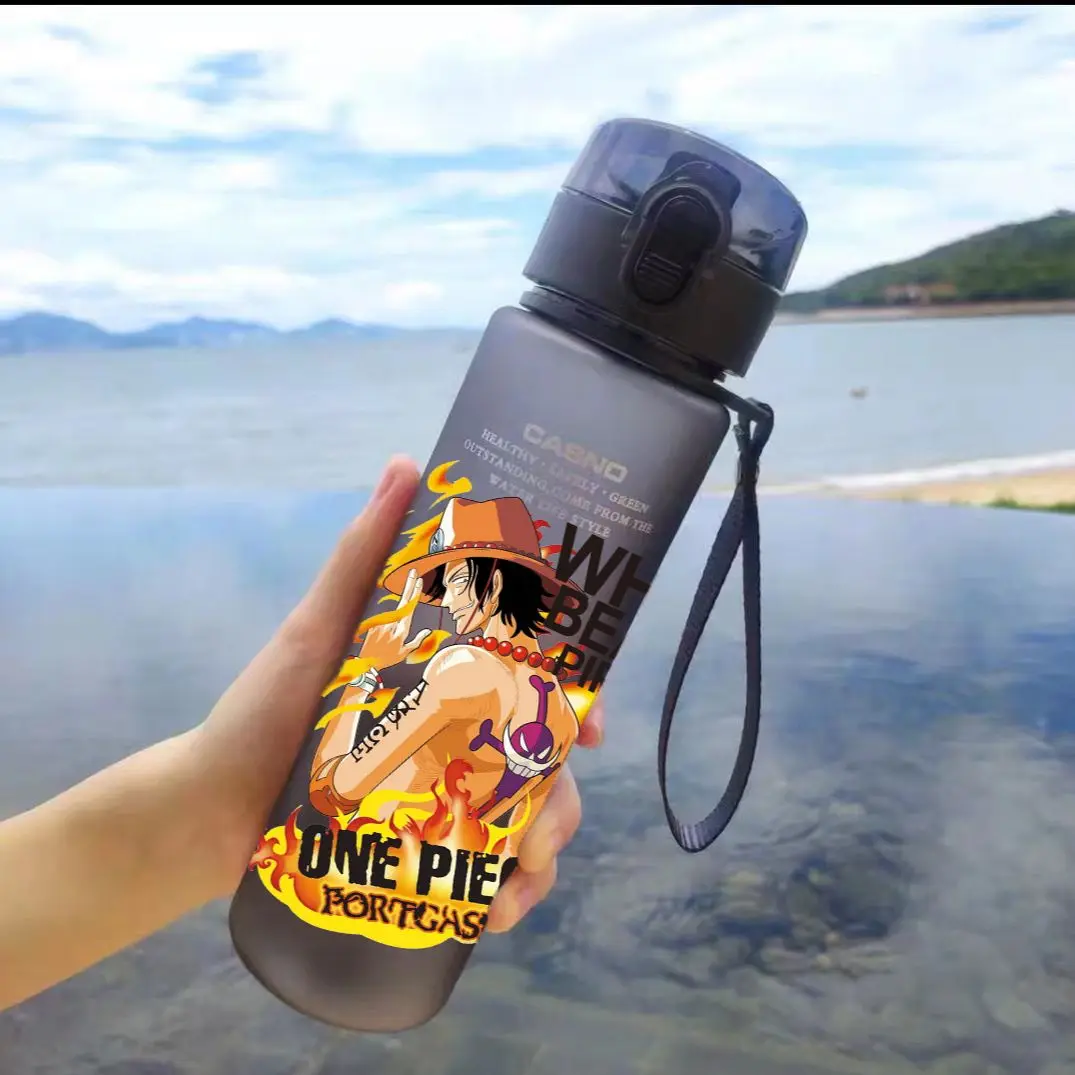thumbnail image 1 of Botella de agua de plástico creativa con dibujos animados de Anime One Piece Luffy Zoro, personalizada, de gran capacidad, para exteriores, 1 of 5