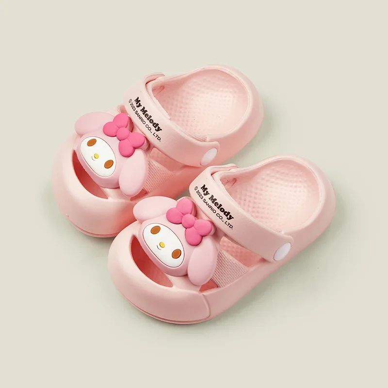 

2024 Sanrio My Melody Kuromi Cinnamoroll Child Crocs Cartoon Cute Home Slippers Boy Girl Sandals Beach Shoes Fashion Comfortable