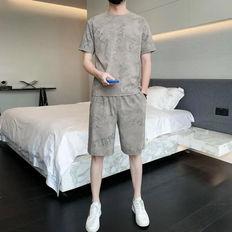 thumbnail image 1 of Conjuntos de camiseta y pantalones para hombre, trajes deportivos para correr, chándal básico barato, estampado liso, parte superior 5xl, ajuste regular, gráfico, S XL, ropa para hombre, 1 of 5