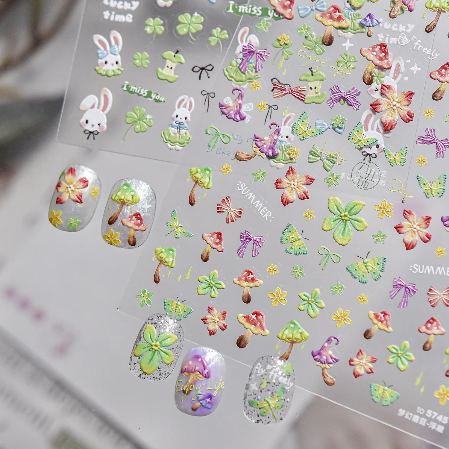5D 네일 스티커 귀여운 토끼 녹색 잎 리본 버섯 꽃 나비 네일 참 스티커 셀프 접착 네일 아트 스티커