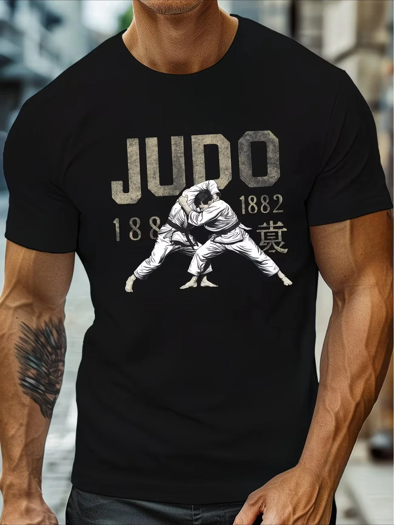Modisches Herren-T-Shirt mit Jigoro Kano 1882 JUDO Strength Courage Gothic-Print, Sommer, lässig, Rundhalsausschnitt, kurze Ärmel