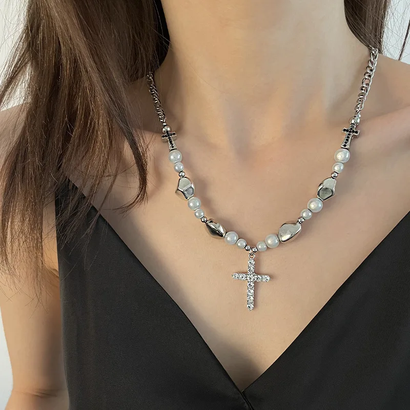Reflective Pearl Necklace Pearl Necklace Cross Collarbone Chain