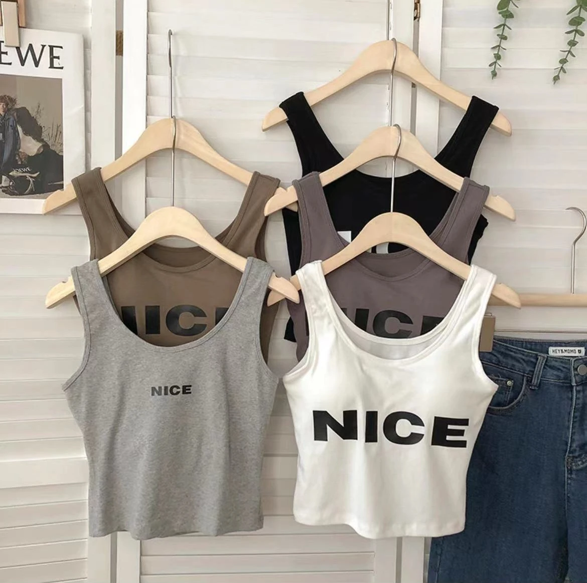 2022 Women's Underwear Female Crop Tops Fashion Printed Tank Up Cotton Woman V-Neck Sling New Spring And Summer Lingerie jockey camisole