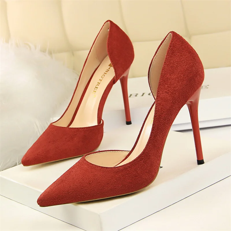 

Shallow mouth Pointed Toe Woman Comfort Simple Pumps Stiletto High Heels Suede Slimming Hollow Side Sexy Wedding Single Shoes