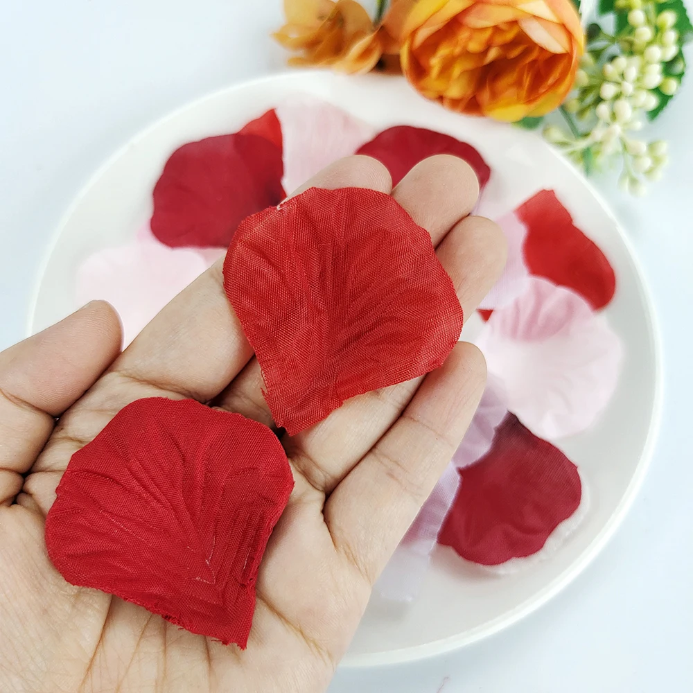 500/1000Pcs Artificial Fake Rose Petals Red White Simulation Silk Rose Petals Wedding Supplies Valentines Romantic Decoration artificial rose petals artificial flowers artificial flower artificial rose