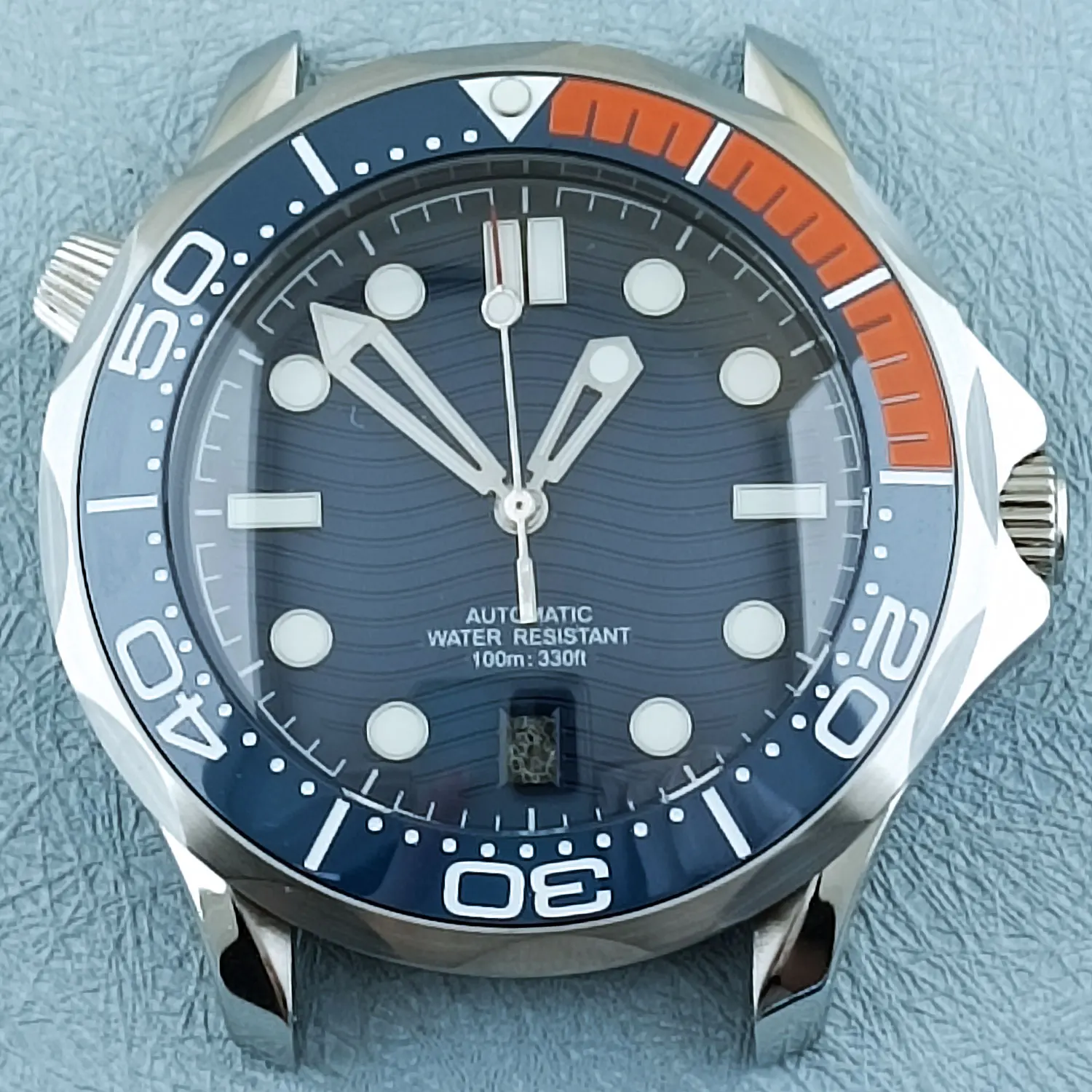 Stainless Steel Sapphire Diving Watch Case with Transparent Back and Waterproof Design