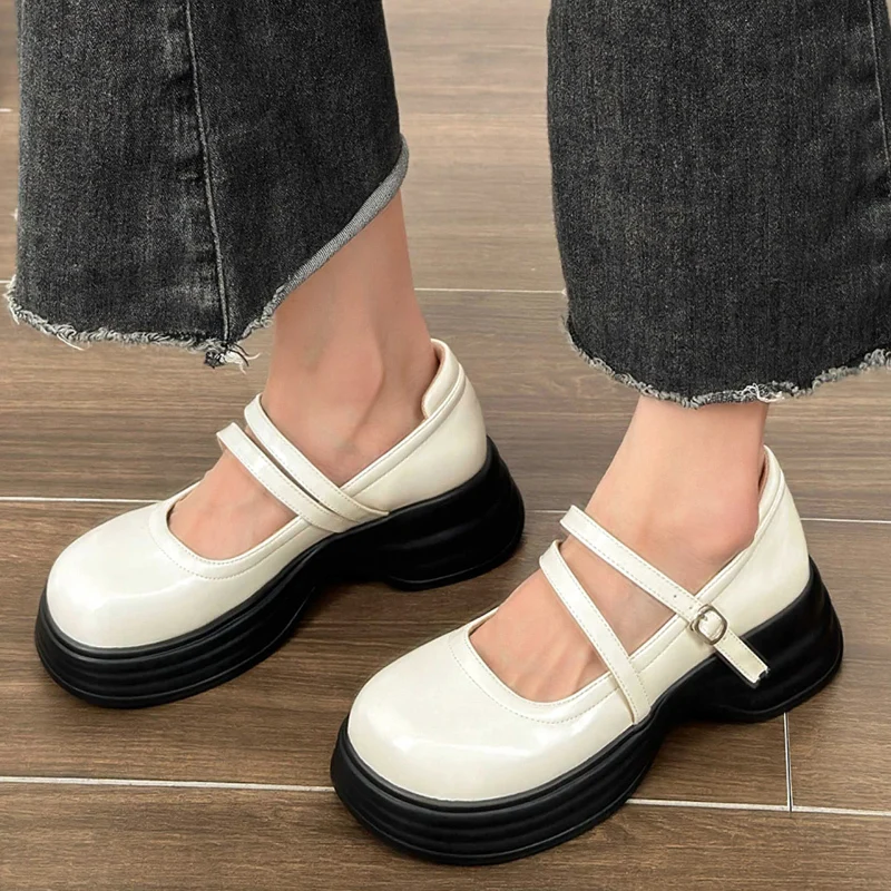 Spring Autumn Womens Shoes Platform Chunky Patent Leather Pumps Woman Ankle Strap Thick Bottom Dress Shoes Ladies English Style