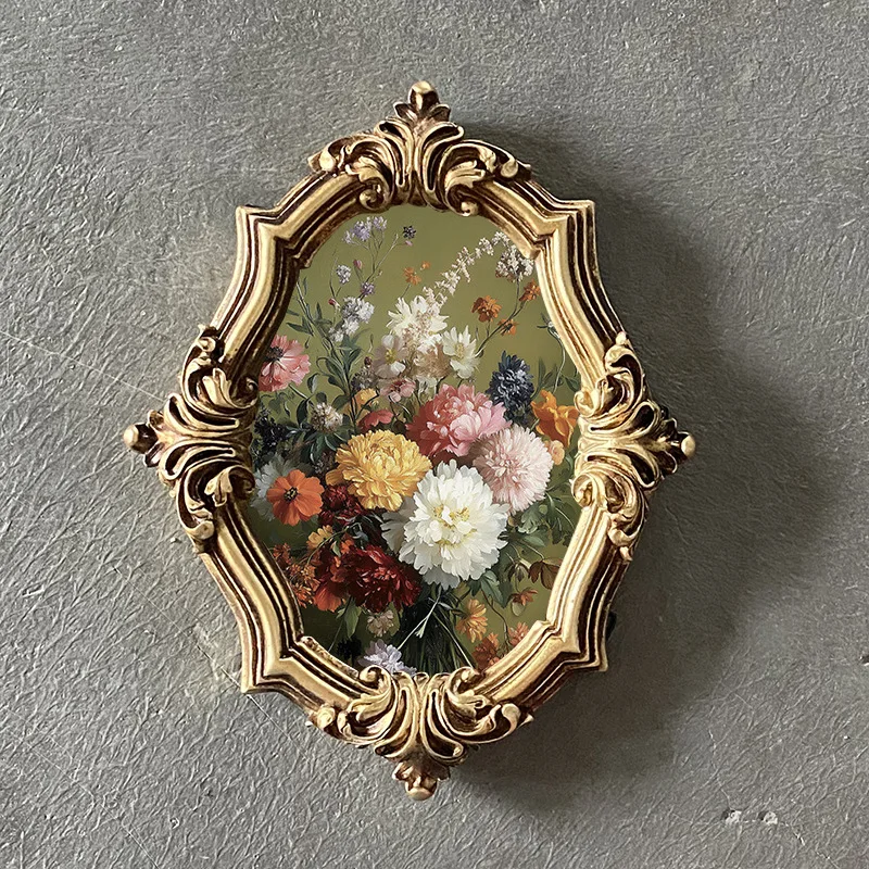 Retro Resin Photo Frame for Living Room and Bedroom