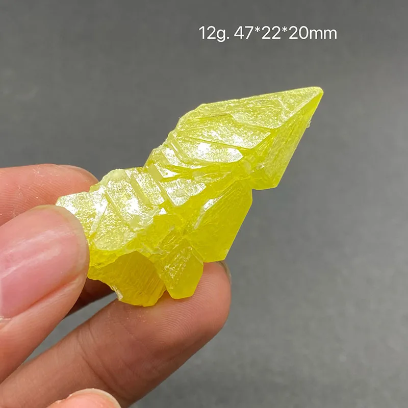 100%  Natural  sulfur Mineral Specimens Stones and Crystals Healing Crystal