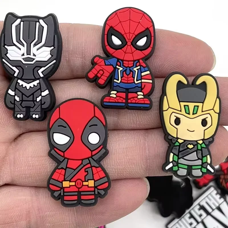 shoe charms MINISO 27pcs Avenger Series For Clogs Bogg Bag Bubble Slides Sandals PVC Decorations Beach Bag Accessories