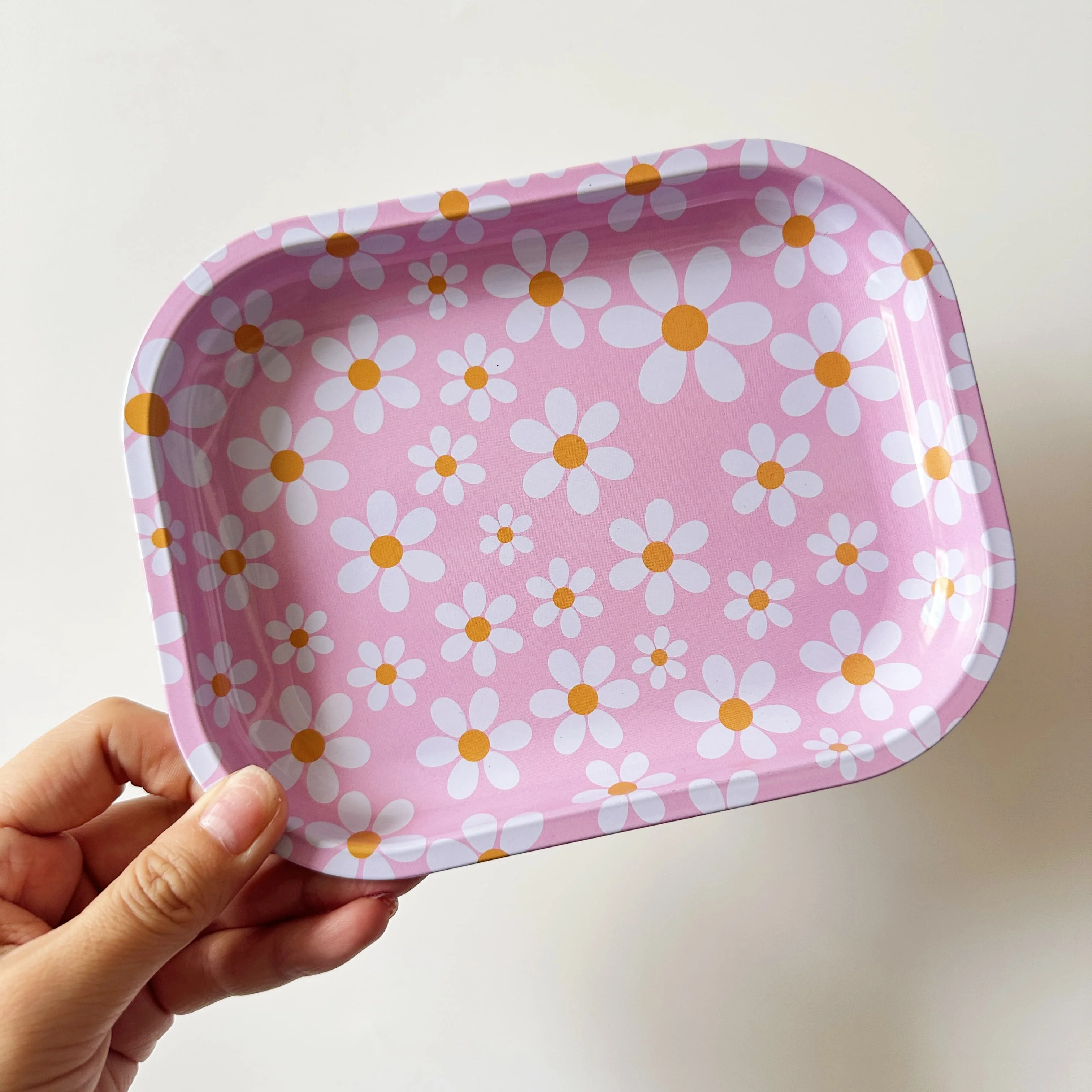 Chic Pink Heart Aesthetic Mini Rolling Tray (7 x 5)