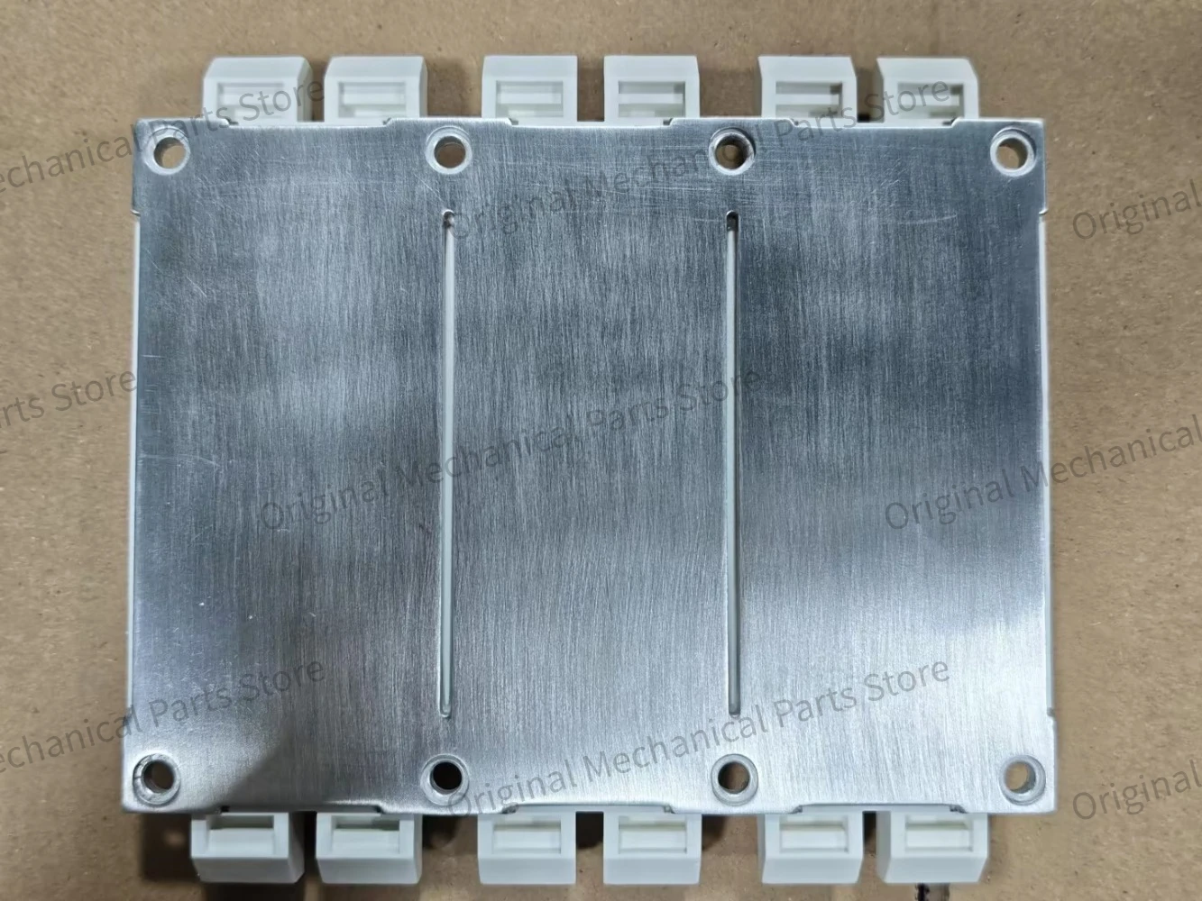브랜드 신제품 오리지널 FS450R12KE3-S1 FS225R12KE3 FS225R12KE3-S1 FS300R12KE3 FS450R12KE3 FS450R17KE3 IGBT 모듈 빠른 배송