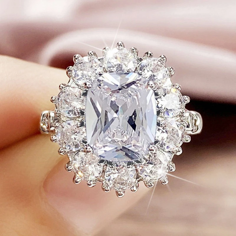 Elegant Blue Cubic Zirconia Bling Ring for Women - Timeless Lady's Accessory