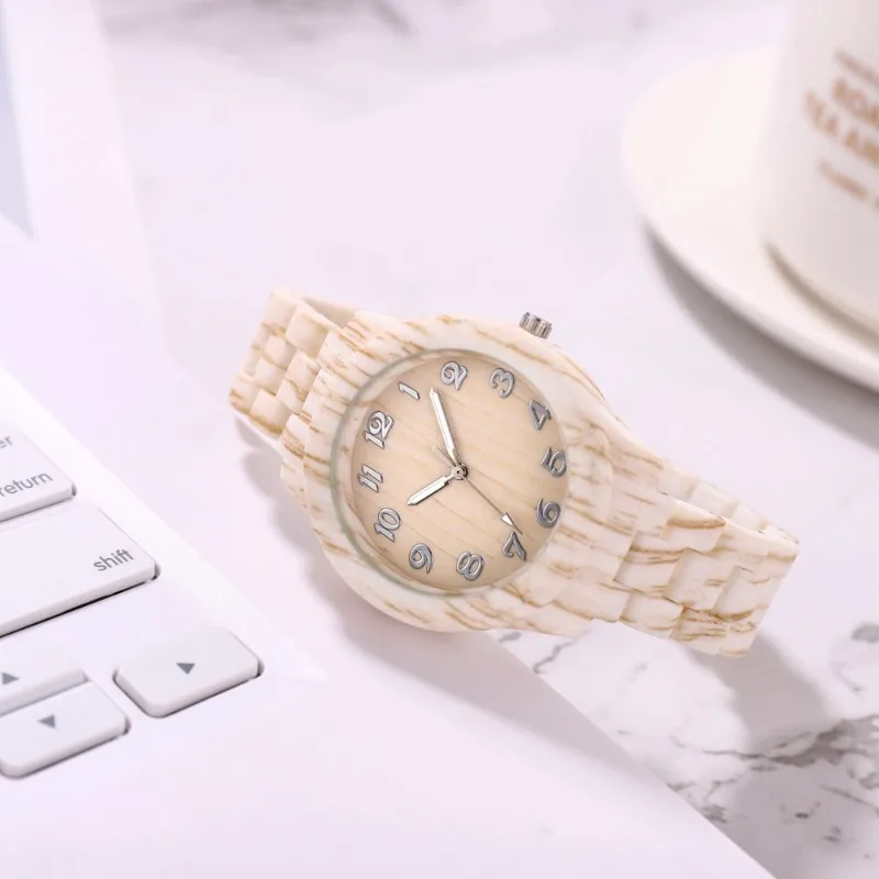 

Creative Watch for Women Bamboo Fashion Digital Men's and Women's Watches Fashion Wood Sandalwood Quartz Watch Часы Montre Reloj