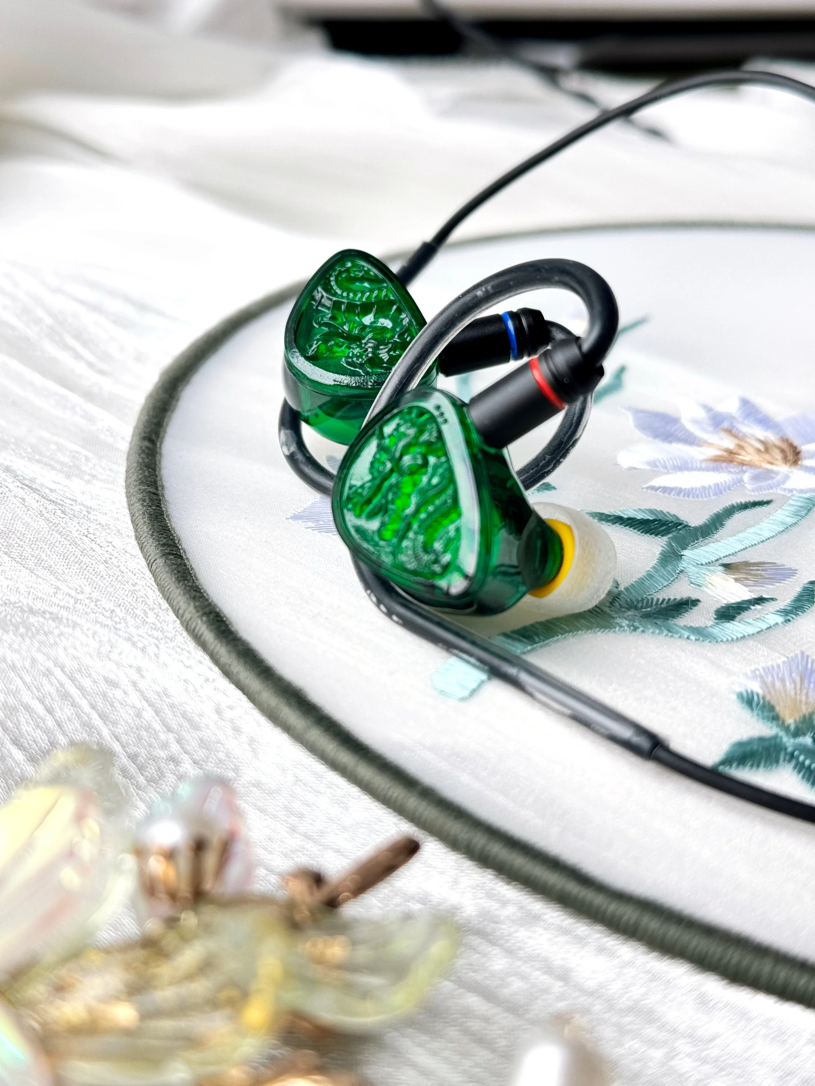 Jade Dragon Edition 10mm PET Single Dynamic In-Ear Earphones 5