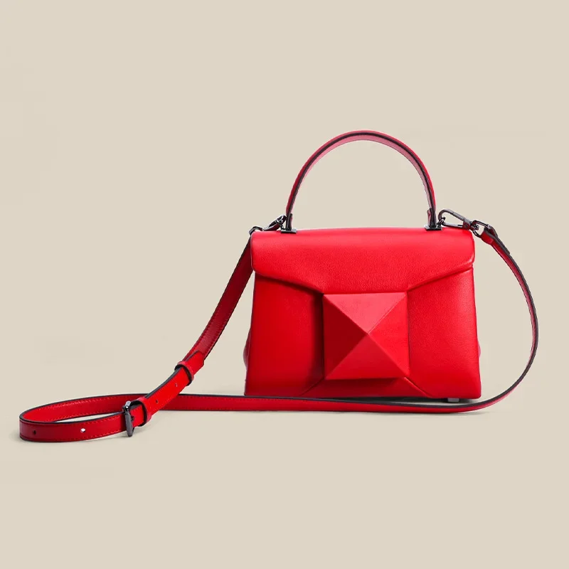 

New Women 2023 Leather Women's Bag Riveted Small Square Bag Single Shoulder Crossbody Fashion Women's Bag