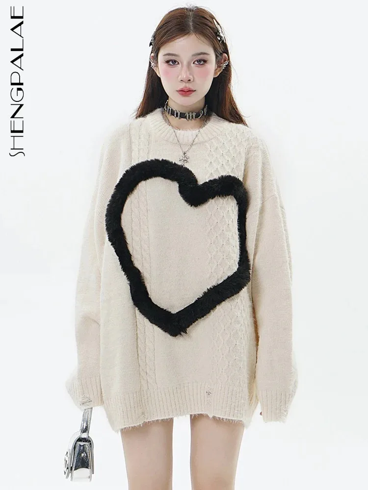 

SHENGPALAE Three-d Heart Spliced Sweater For Women Contrast Color O-neck Full Sleeve Loose Knitting Tops Spring 2024 New CPG0956
