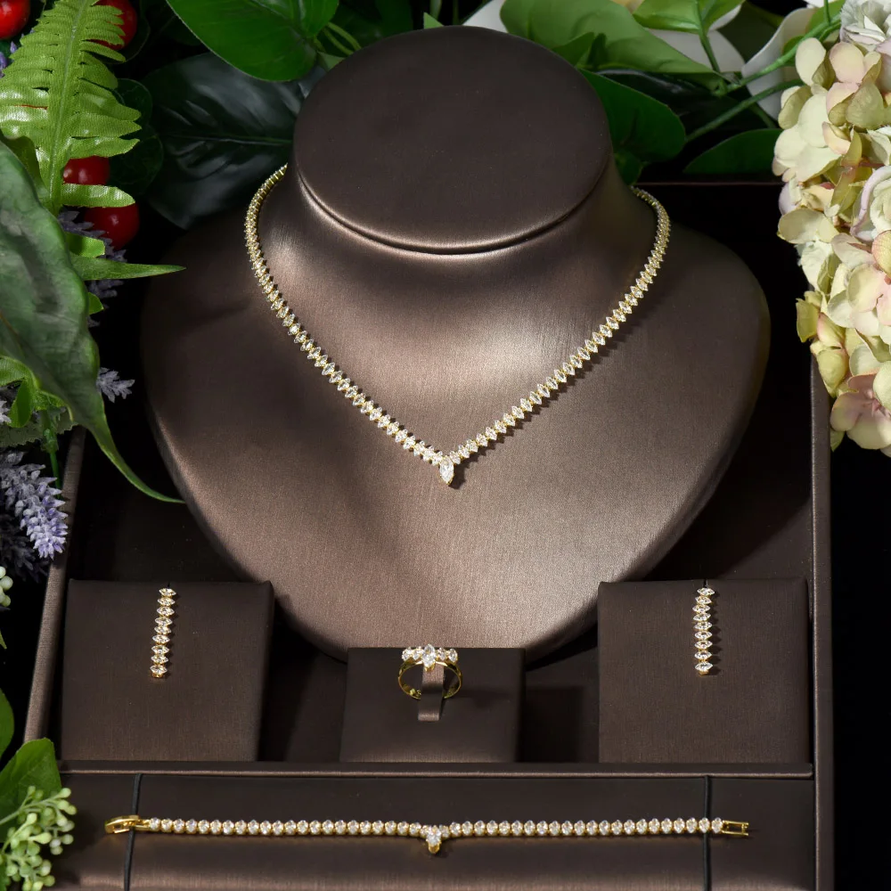 

Fashion Unique Pendant Gold Color Dubai Jewelry Set AAA CZ Necklace and Earring Set for Women Bridal Jewelry Party Gifts N-1565