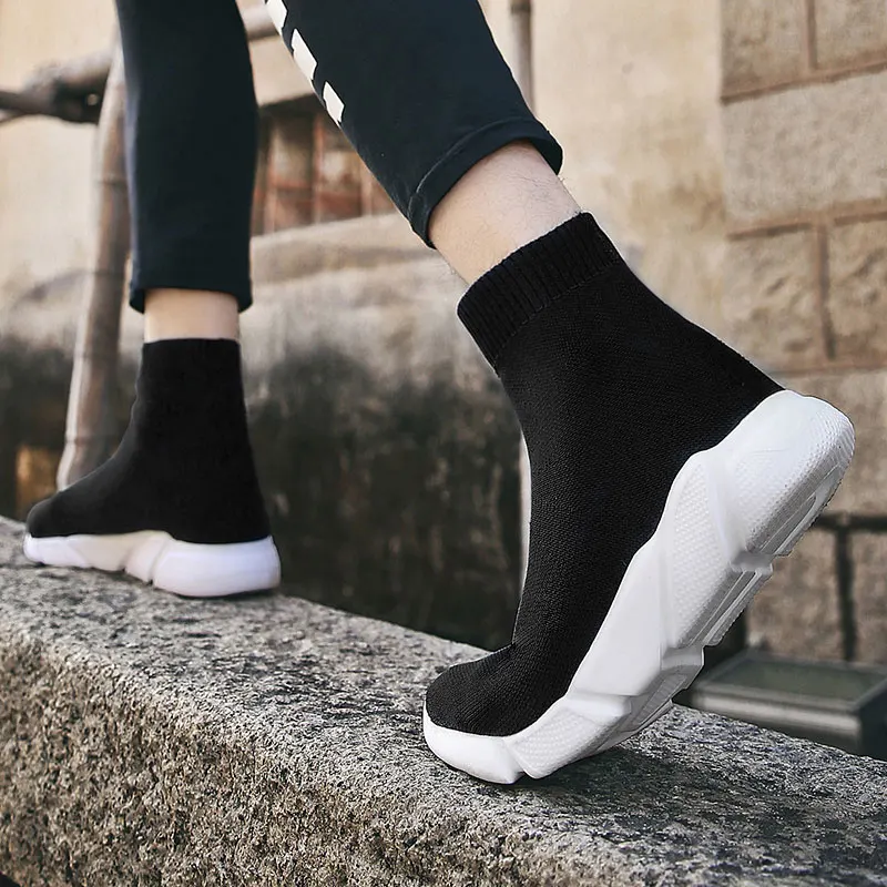 MWY Women's Shoes High Top Sneakers Couple Socks Vulcanized Shoes Boots Breathable Ladies Shoes Tenis De Mujer Tennis Female