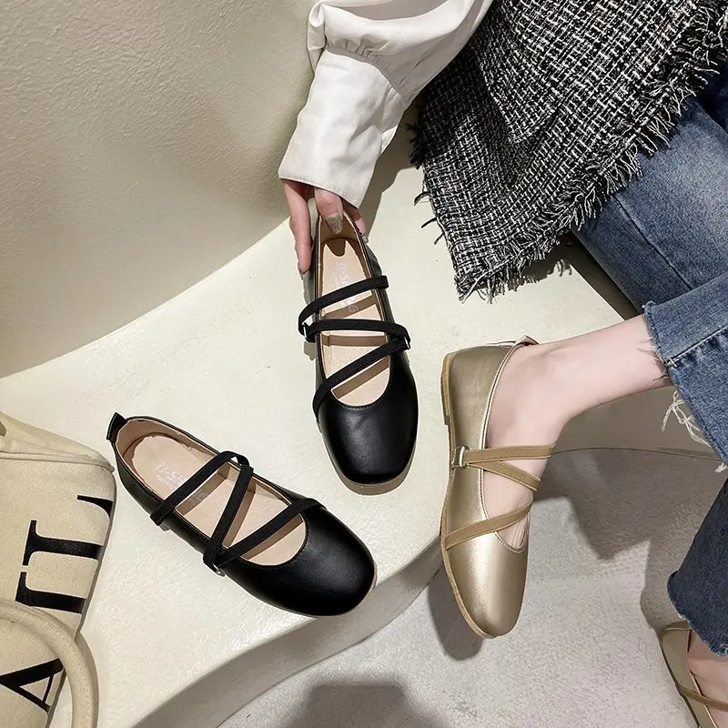 

Туфли женские с закрытым носком, кроссовки на плоской подошве, Мокасины, на шнуровке, повседневная обувь из искусственной кожи, резиновые, Осень-зима