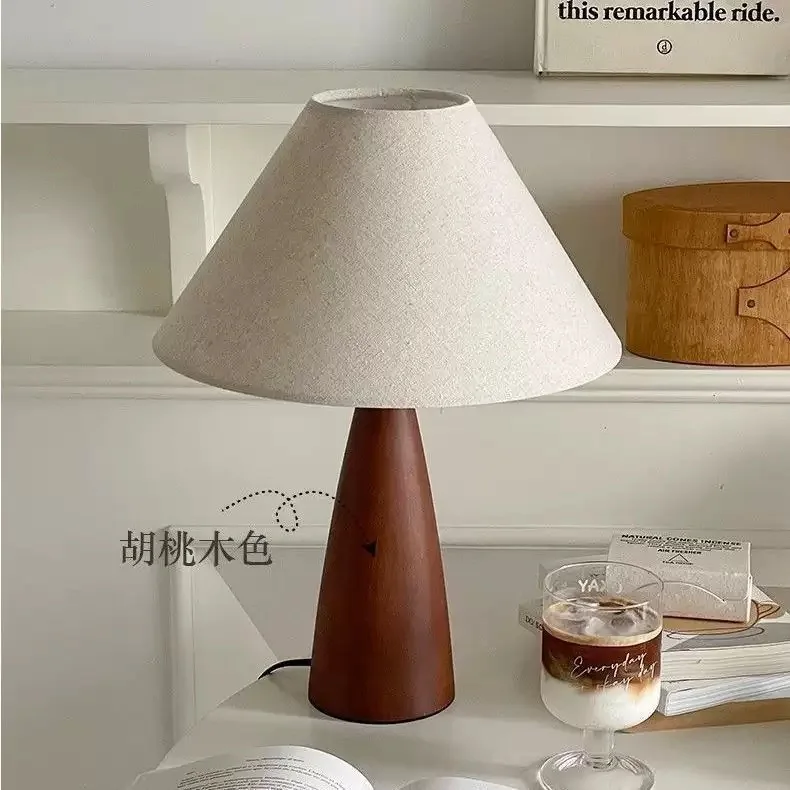 Retro Solid Wood Fabric Lamp
