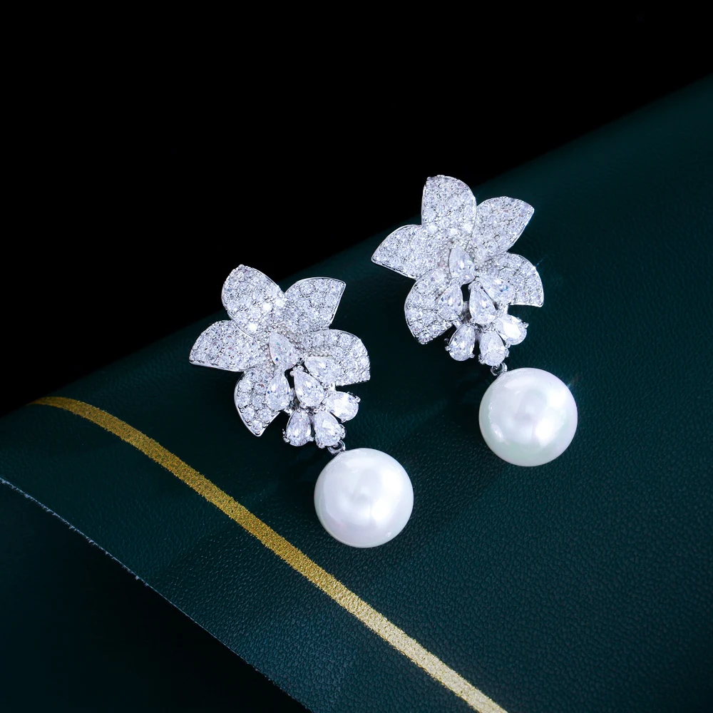 CWWZircons Shiny White CZ Zircon Pretty Flower Leaf Shape Long Dangling Pearl Drop Party Engagement Earrings for Women CZ739