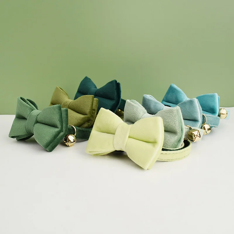 Velvet Cat Collar Bowknot Personalized Collar for cats Cat Supplies cat collar belt with bell and a bow 3