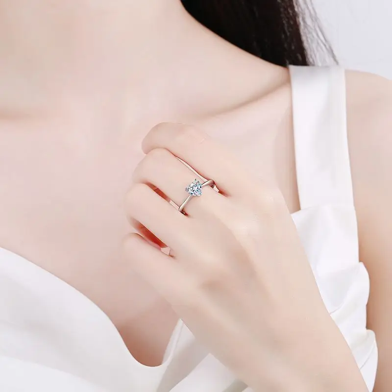 Luxury Real Platinum Pt950 Rings for Women Child Simple Shaped 1/2 Carat Heart Ring Moissanite Diamond Ring Wedding Jewelry