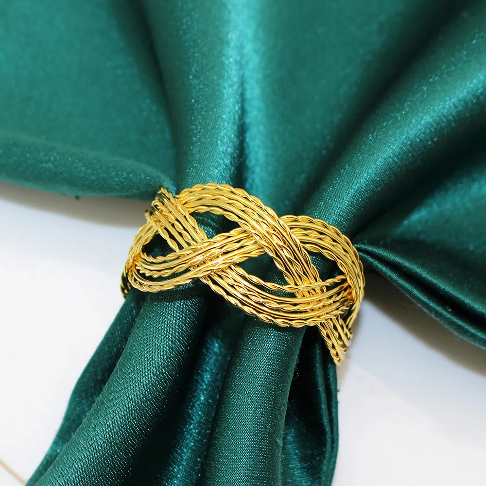 Christmas napkin holder Napkin ring 6Pcs Gold Fashion simple Metal serviette buckles for Xmas wedding party table decoration