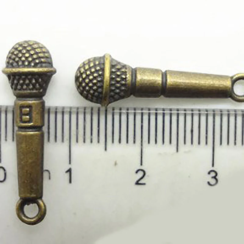10pcs Mini Alloy Microphone Model Dollhouse Miniature Furniture Accessories Doll House Decoration 3