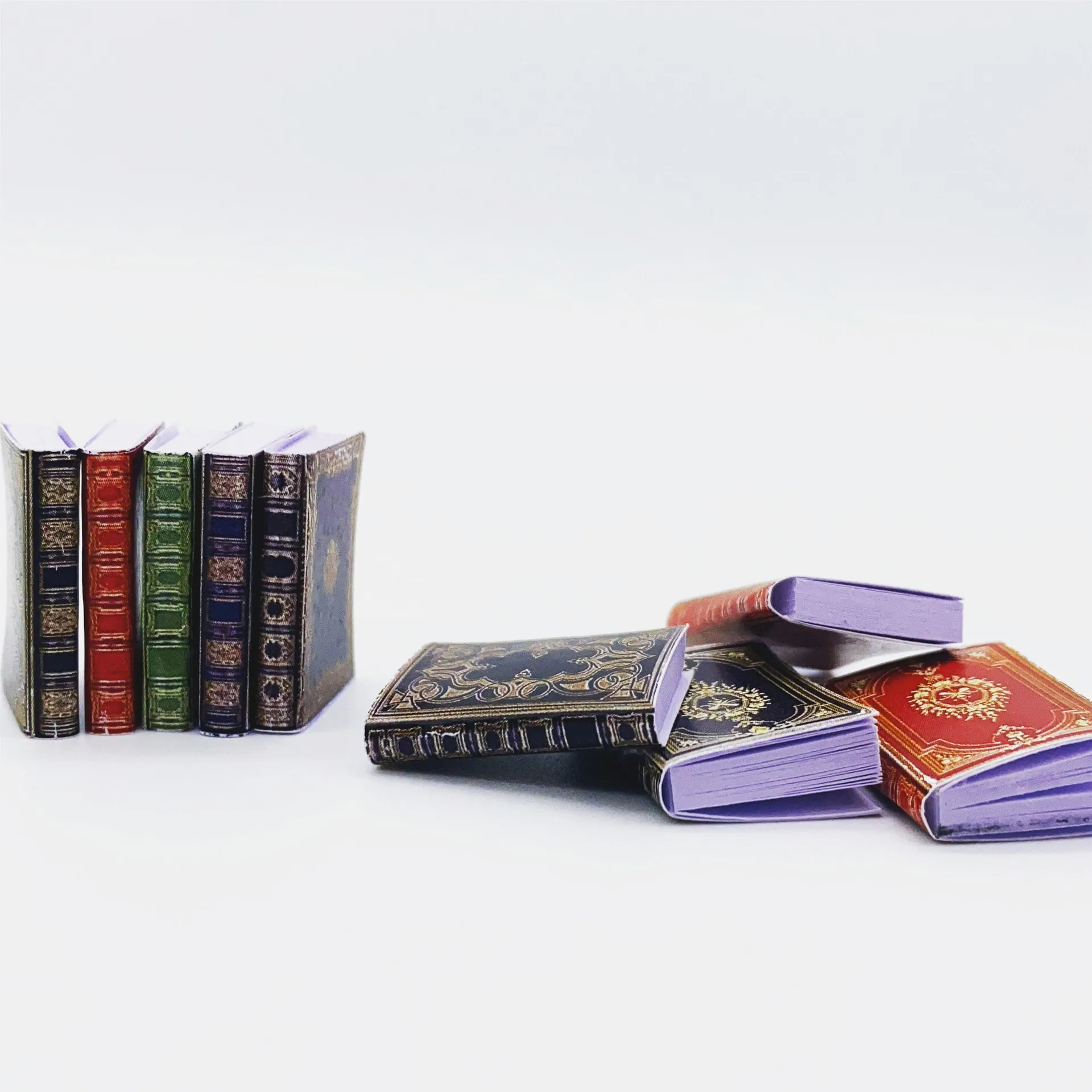 Mini libro tascabile della Bibbia 1/12 casa delle bambole in