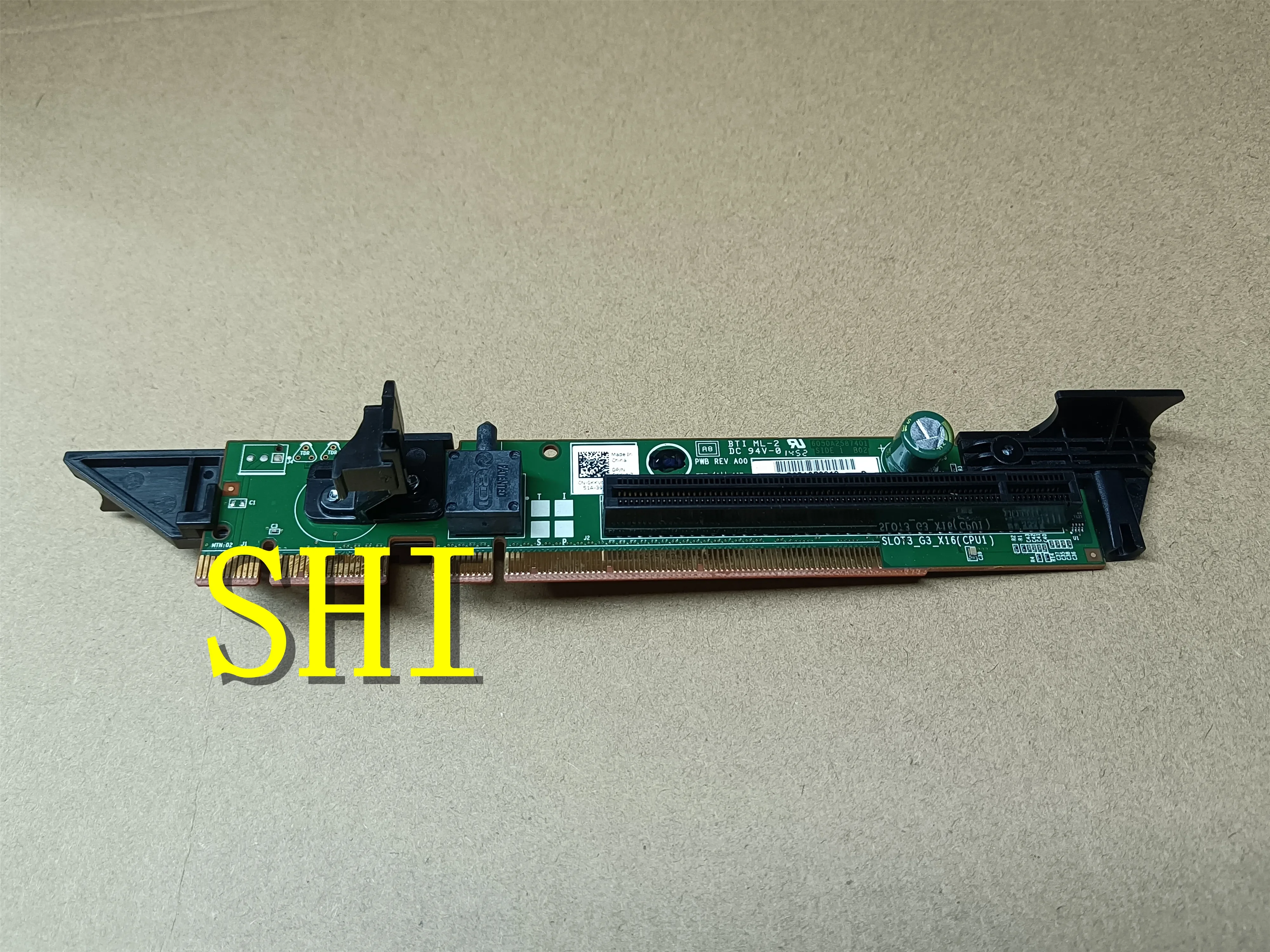 

Для подъемной карты 0KKVN7 POWEREDGE Dell R630 rise plate SL0T3-G3-X16(CPU1) KKVN7