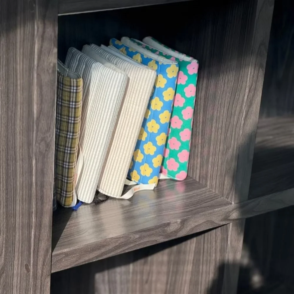 Floral Patchwork Polyester Book Cover – Versatile Fabric Art