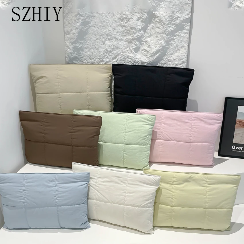 Classic Clutch for Women Fashion A Large Capacity Flat Bag Ample Pockets for Autumn and Winter Candy Colored Handbag for Girls