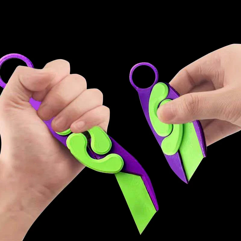 

3D Gravity Claw Knife Fidget Toys Foldable 3D Printed Model Knife Keychain Bag Pendant Stress Relief Toys For Kids Adults