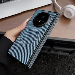 Luxury Carbon Fiber Texture Hard Case with MagSafe Compatibility for Honor Magic V3 (Light blue)