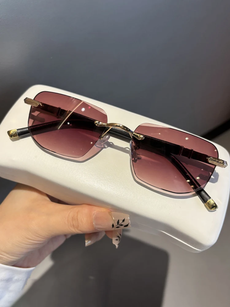 Unisex Frameless Presbyopia Glasses with Eye-Friendly Carving Technology