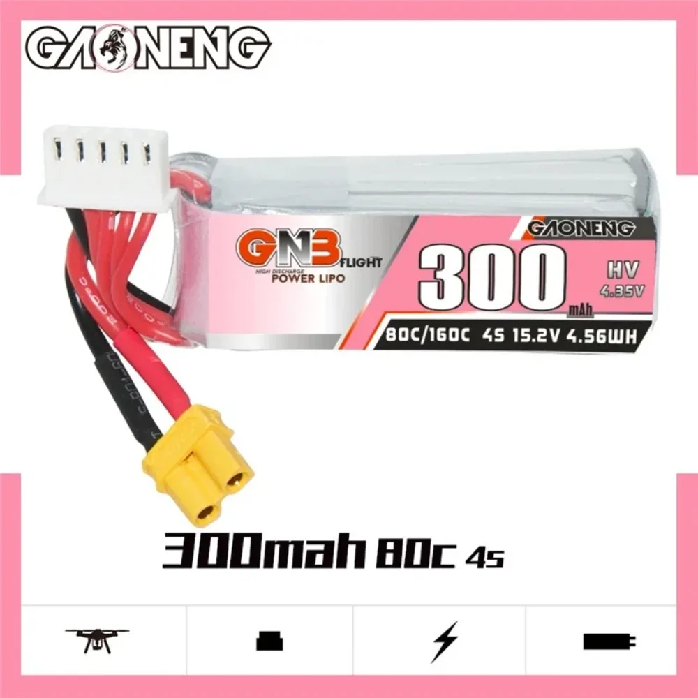 Batterie LiPo GNB HV 4S 15.2V 300mAh 80C/160C posée à côté d'un drone Beta95X