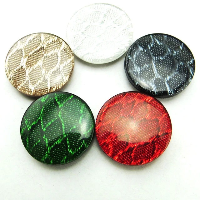 Fashion Buttons for Clothing: Featured Red Color Accessories