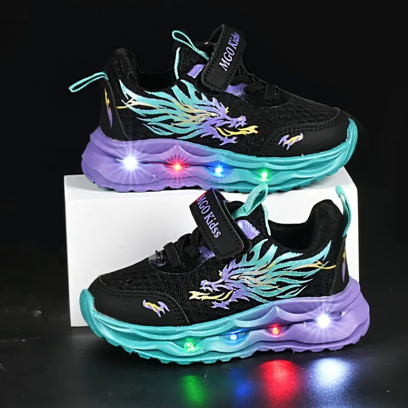 【Fast-selling】 New Women Sneaker Fashion Simple Glow Kids Shoe LED Lights Breathable Comfort Boy Shoes Sports Classic Trend Autumn Casual Shoes.