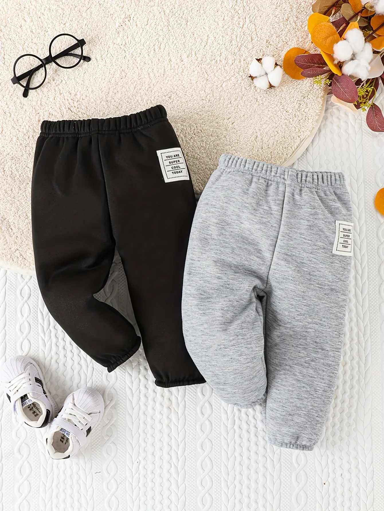 Baby Trousers Autumn and Winter Baby Boys Casual Sports Plus Fleece Solid Color Loose Pants Warm Comfortable Fashion Baby Girls Pants