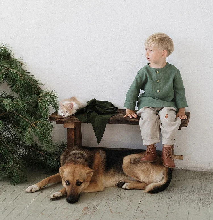 Autumn New Cotton and Linen Children Clothing Wooden Single Breasted Long Sleeved Shirt Cute Boys and Girls Baby Shirt