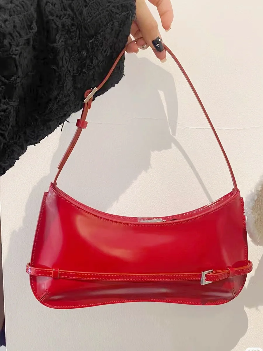 

2024 Top Quality Original Patent Leather Glossy Retro Underarm Bag For Women's High-end Red Wedding Bag