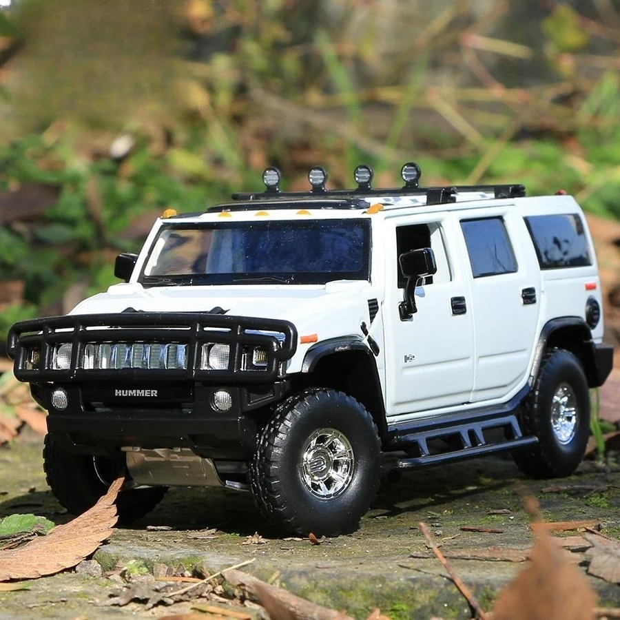 1/32 Hummer H2 SUV Off Road Toy Car JKM Diecast Metal Miniature Model Sound & Light Doors Openable Collection Gift for Kids Boy 4