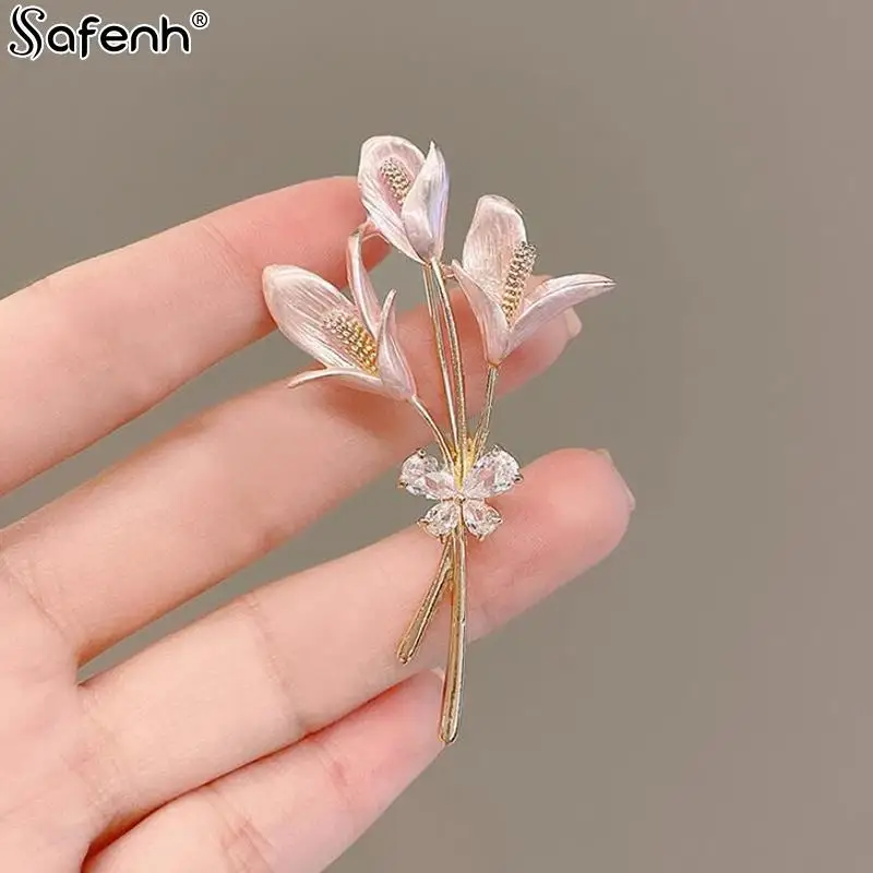 Broche Pin's Mariage Argentée à Strass - Modèle SS-28 - Occasion - Bijou De Détail