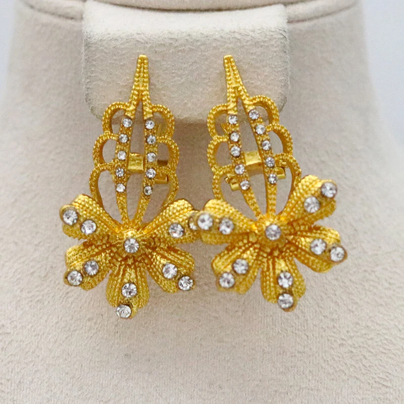 Dubai Wedding Fashion Gold Big Flower Jewelry Pearl Diamond Set Ladies Pendant African Bead Necklace Earring Bracelet