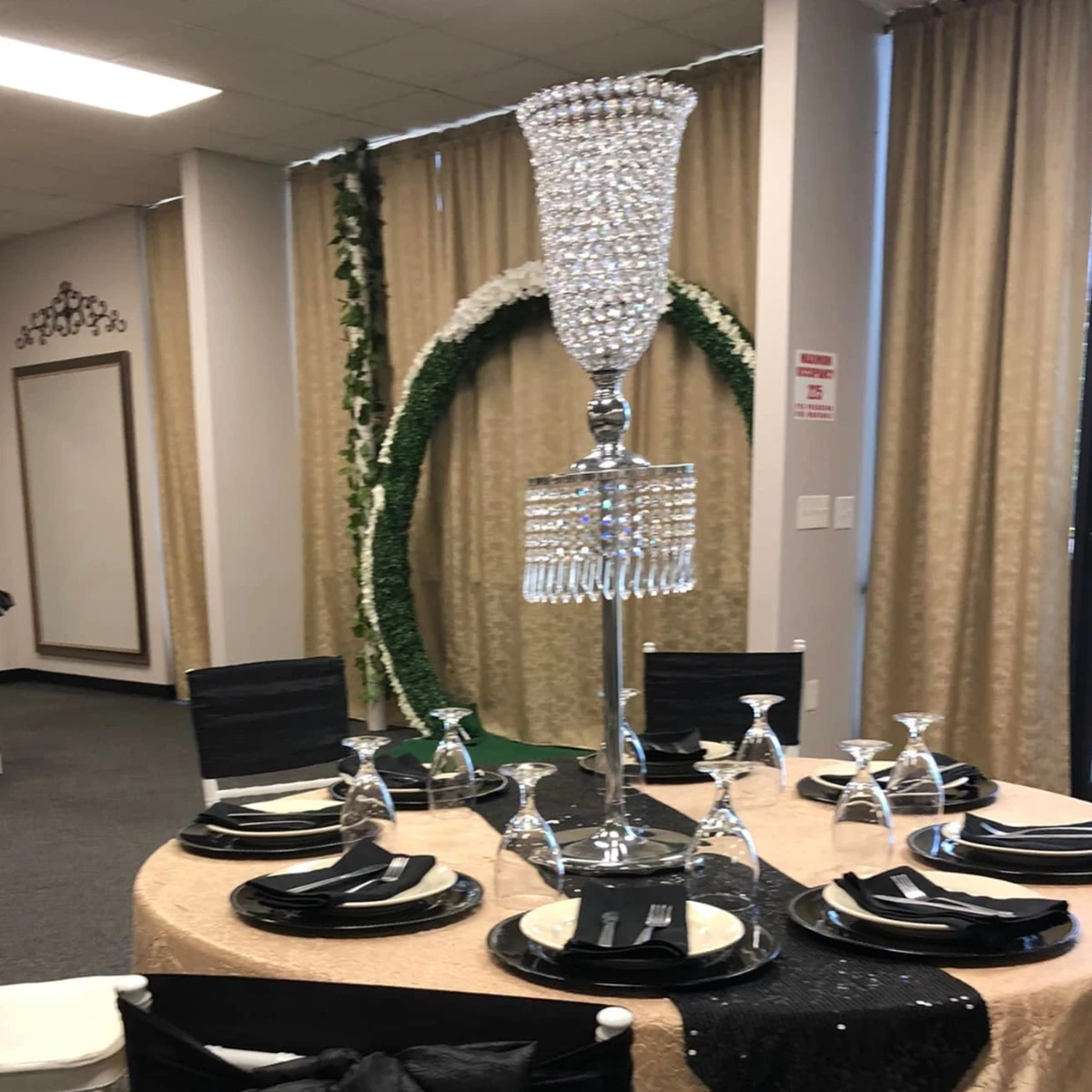 6pcs/10pcs) 120cm tall)New Wedding Decoration acrylic hangging Crystal Flower Stand Wedding Centerpieces with trumpet vase