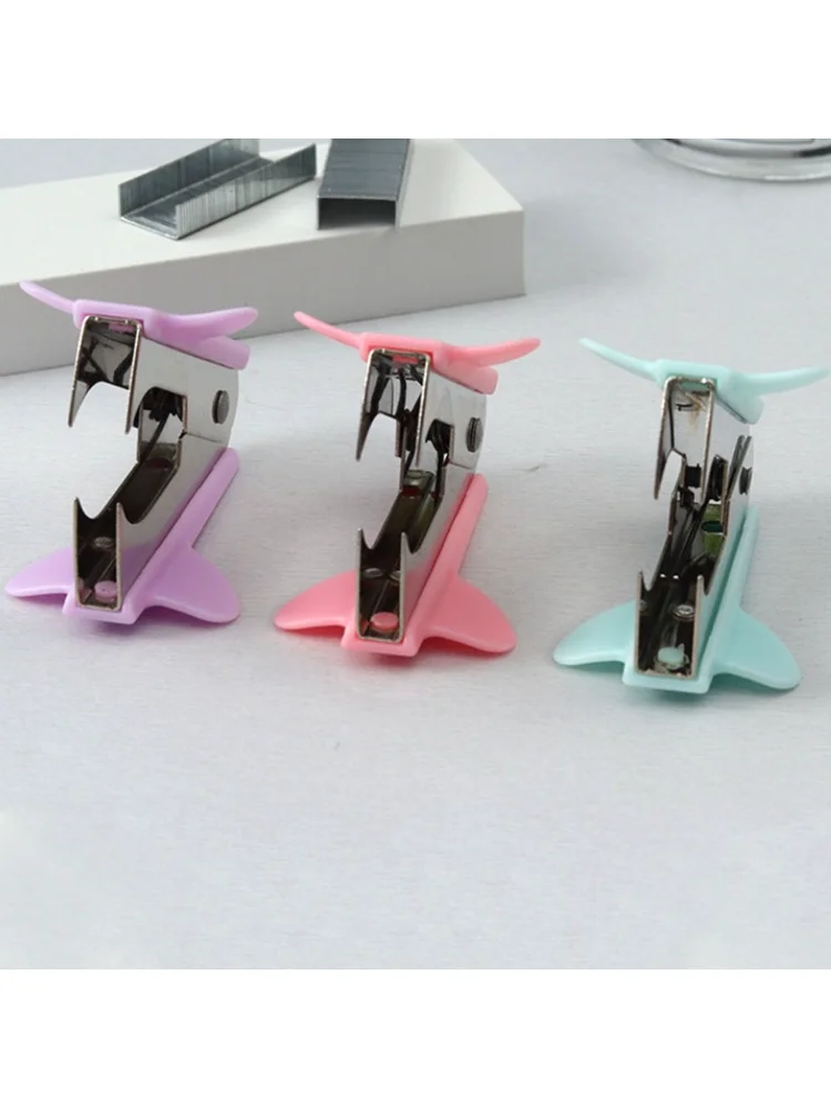 1PC Multi-Function Staple Remover Staples Office Supplies General Mini Stapler Removal Nail Out Extractor Puller Stationery Tool